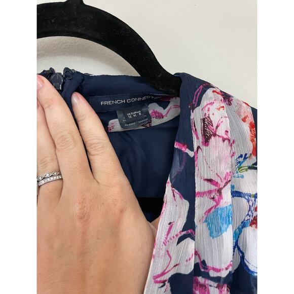 French Connection Feminine Shadow Bloom Floral Sleeveless Dress 8 - Picture 5 of 8